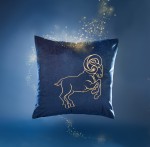 Welurowa poduszka dekoracyjna znak zodiaku